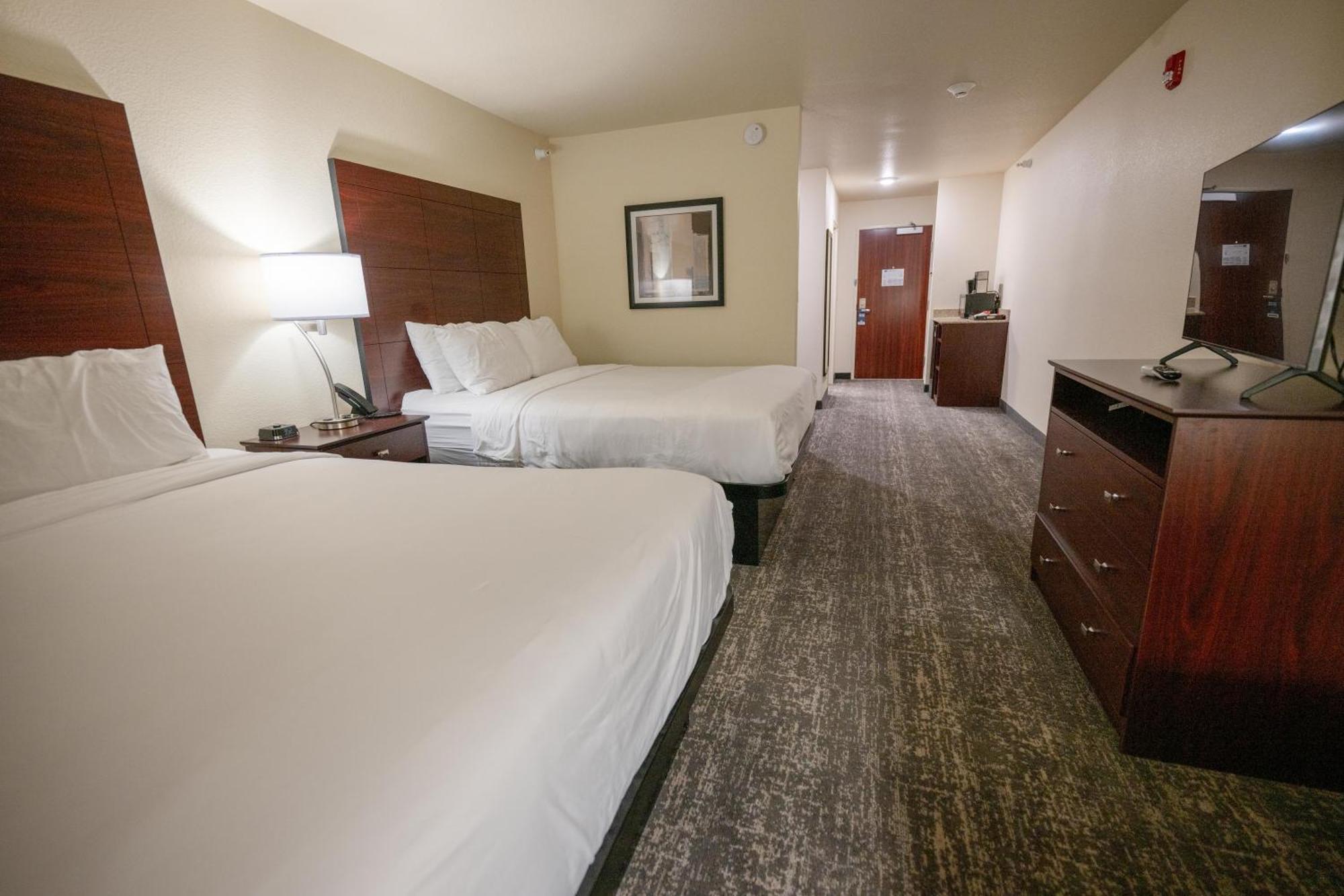 Cobblestone Hotel & Suites - Lamar Exterior photo