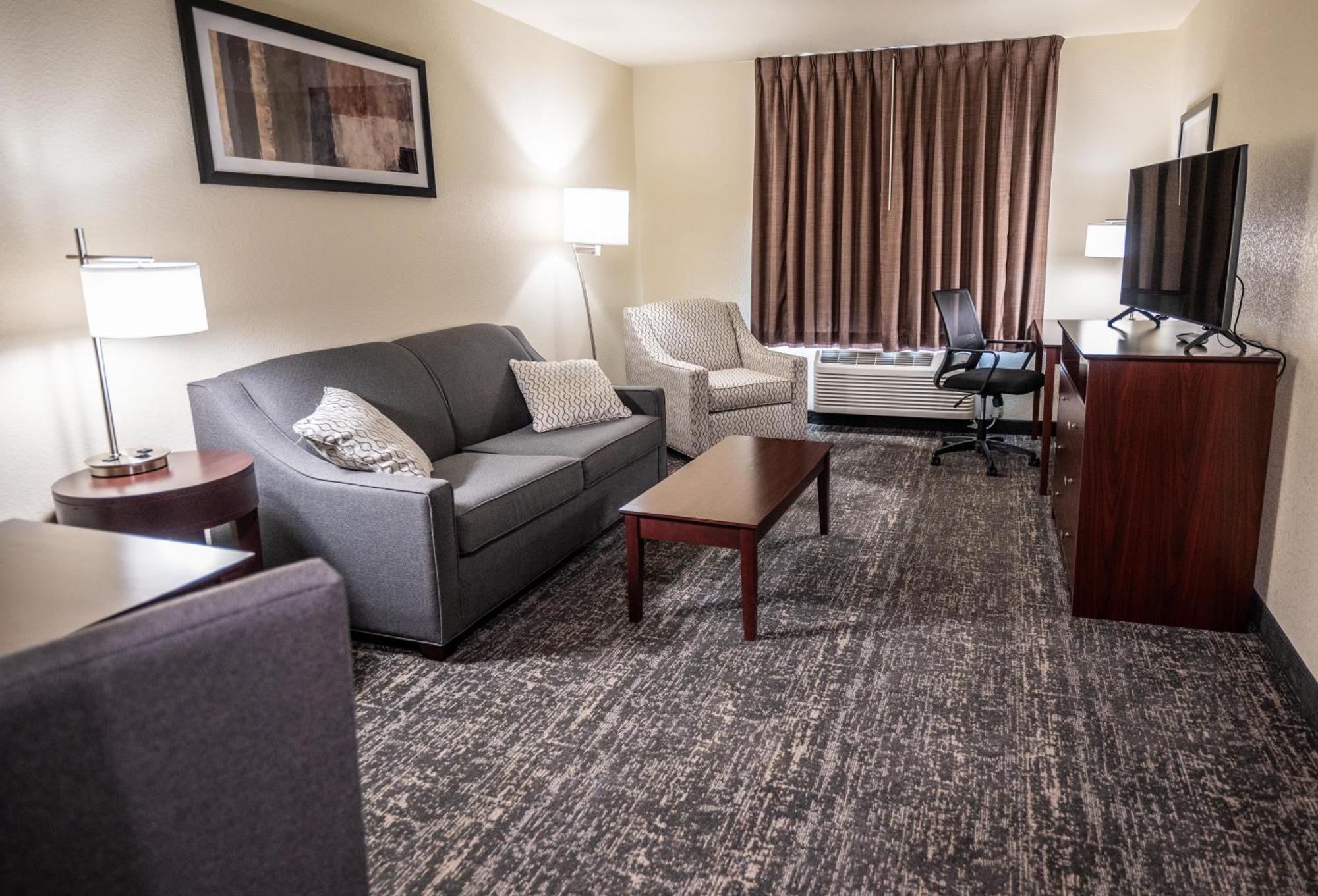 Cobblestone Hotel & Suites - Lamar Exterior photo