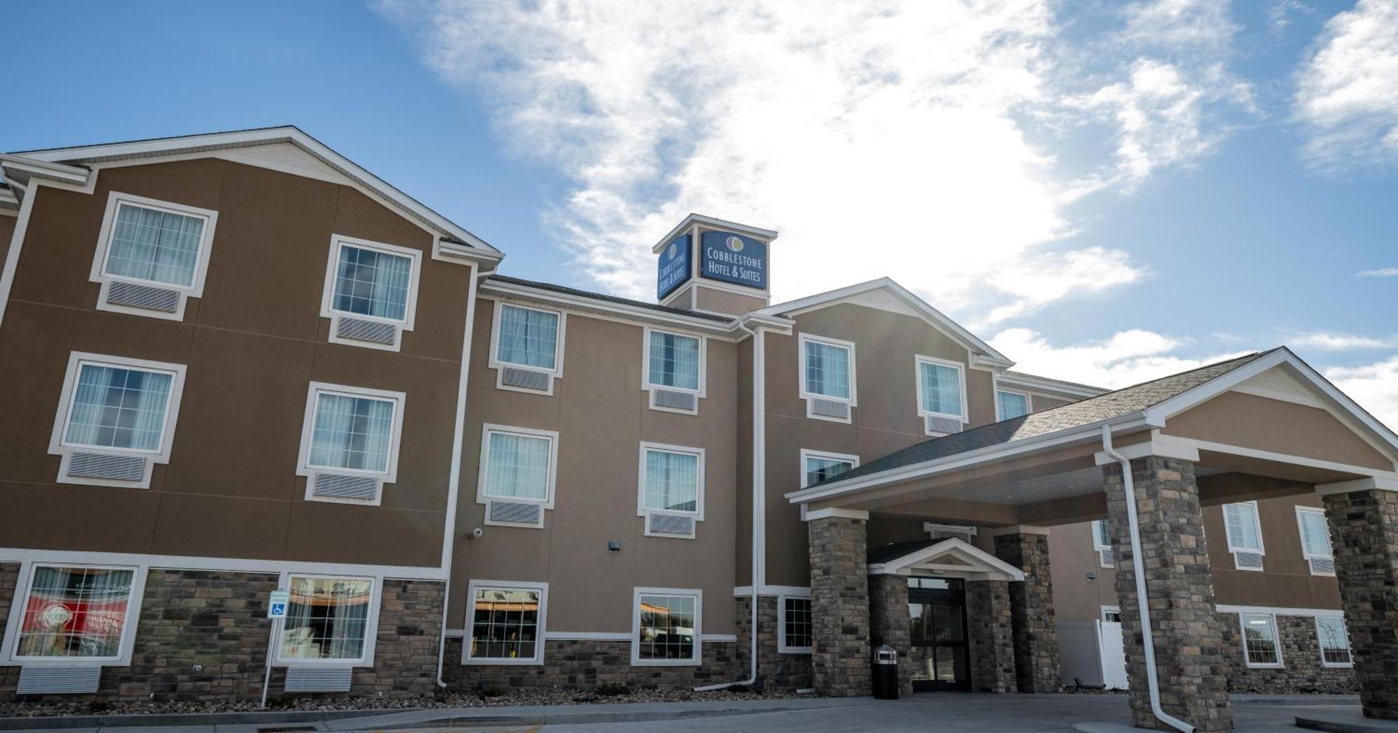 Cobblestone Hotel & Suites - Lamar Exterior photo